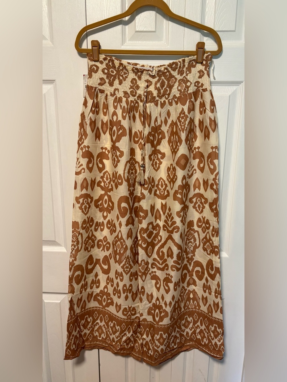 Salty Lemon Boho Wide Legged Pants in Cream and Brown Print